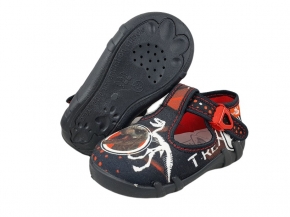 0-13-102P CZARNE TREX DINOZAUR: WKŁADKI PROFILOWANE : buciki kapcie wcz.dziecięce Renbut 19-27 0-13-102P CZARNE TREX DINOZAUR: WKŁADKI PROFILOWANE : buciki kapcie wcz.dziecięce Renbut 19-27