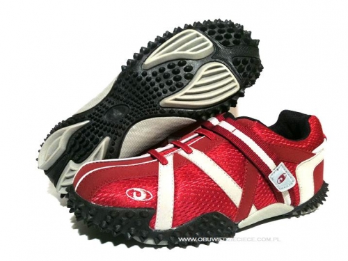 4-DLK02B C.czerwone obuwie sportowe